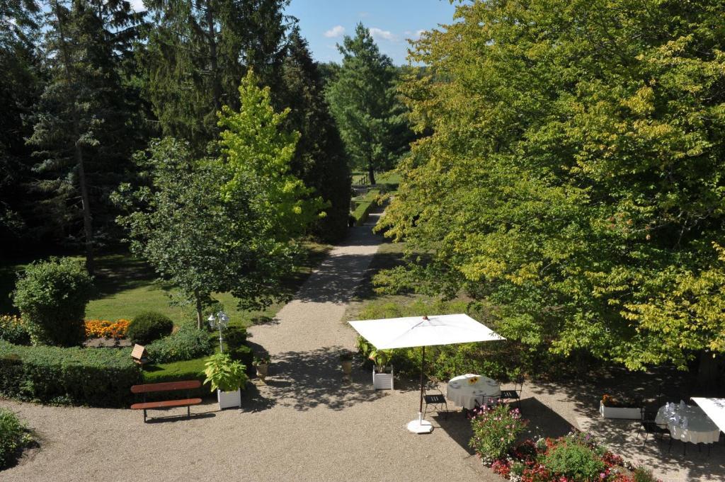 Logis L'Hermitage Buzançais Zewnętrze zdjęcie